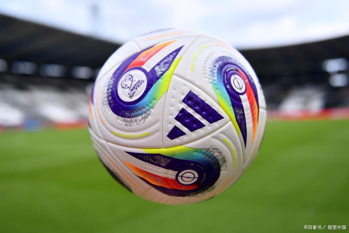 年轻才俊巴 年轻才俊巴