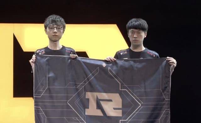 高的稳定性 高的稳定性